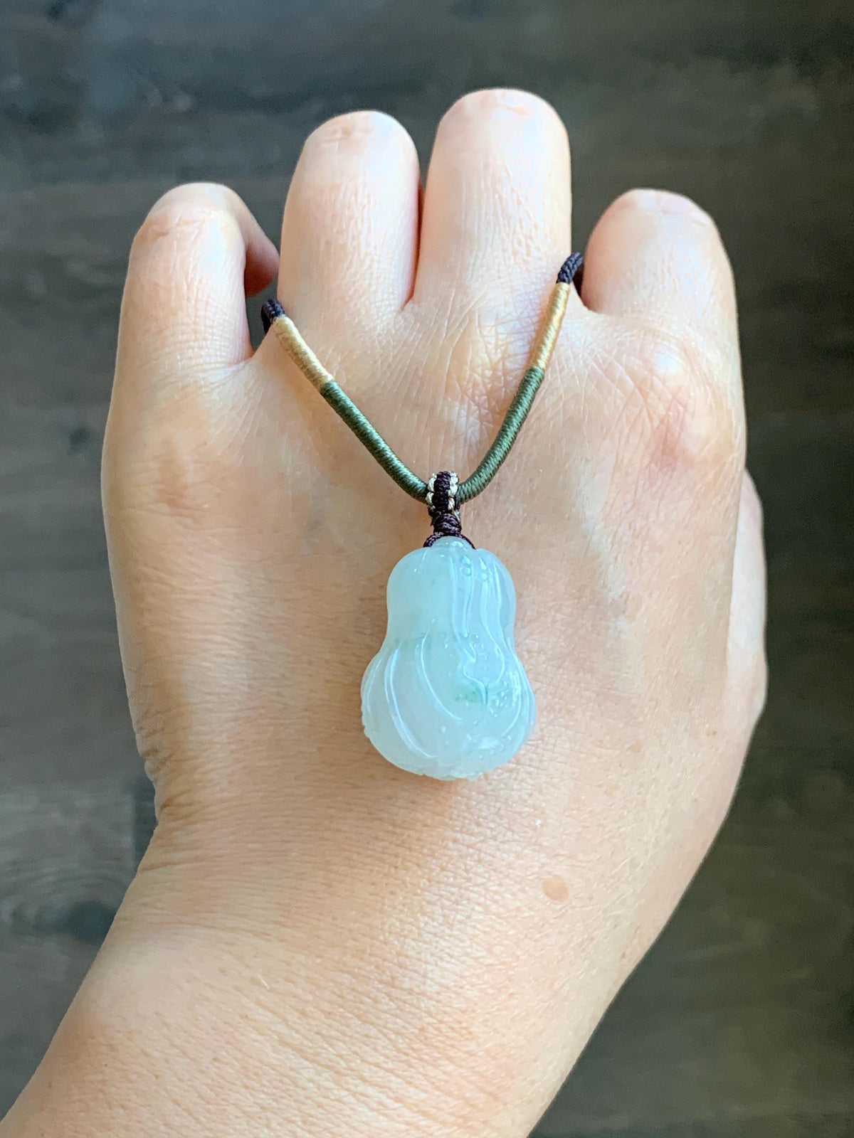 Natural Grade A Icy Translucent Icy White Green Marbled Jade Jadeite Carved Cabbage Pendant Rope Necklace 24” 15g 天然冰胶飘花翡翠白菜百财吊坠 MQB270