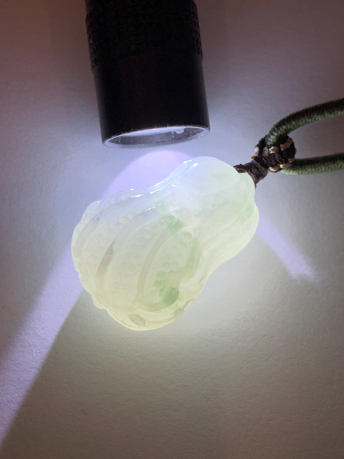 Natural Grade A Icy Translucent Icy White Green Marbled Jade Jadeite Carved Cabbage Pendant Rope Necklace 24” 15g 天然冰胶飘花翡翠白菜百财吊坠 MQB270