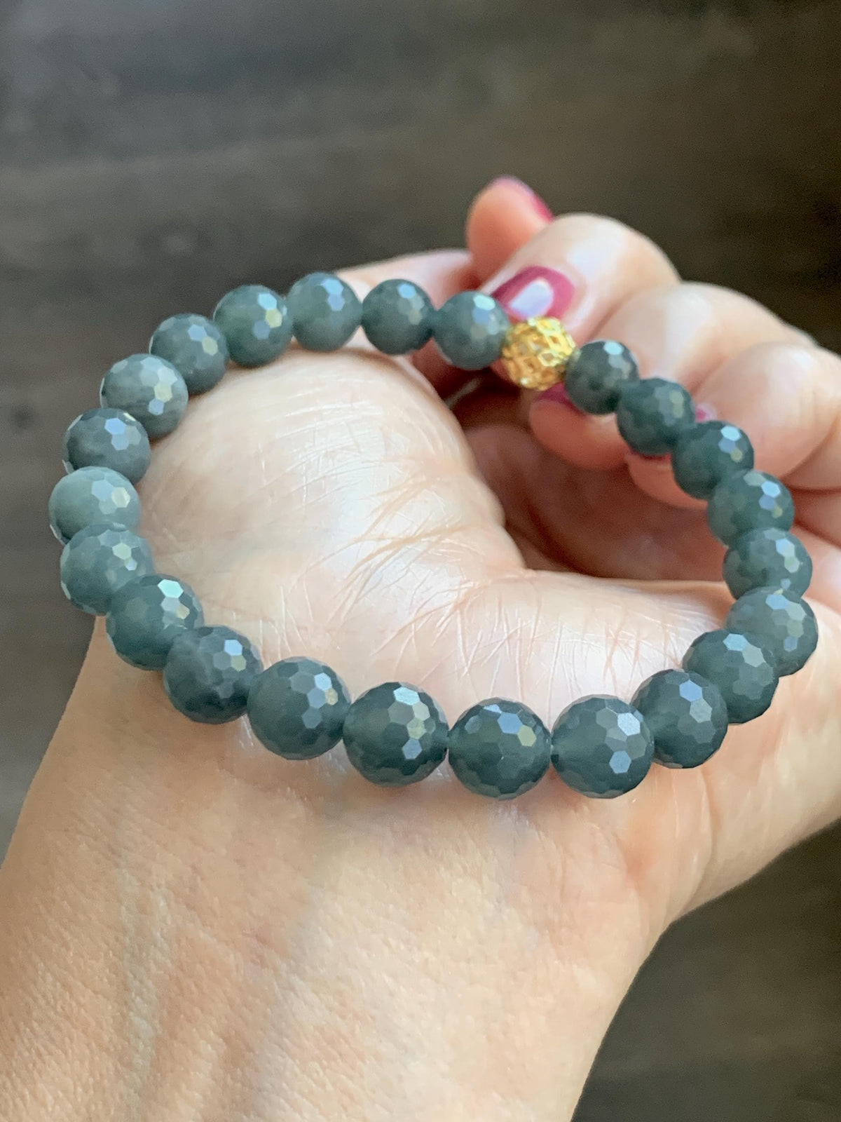 Natural Guatemalan Grade A Icy Translucent Dark Gray Wuji Faceted Jade Jadeite Beaded Bracelet 8mm 7.5" 20g 天然冰危乌鸡翡翠切割面圆珠手串 WQG180A