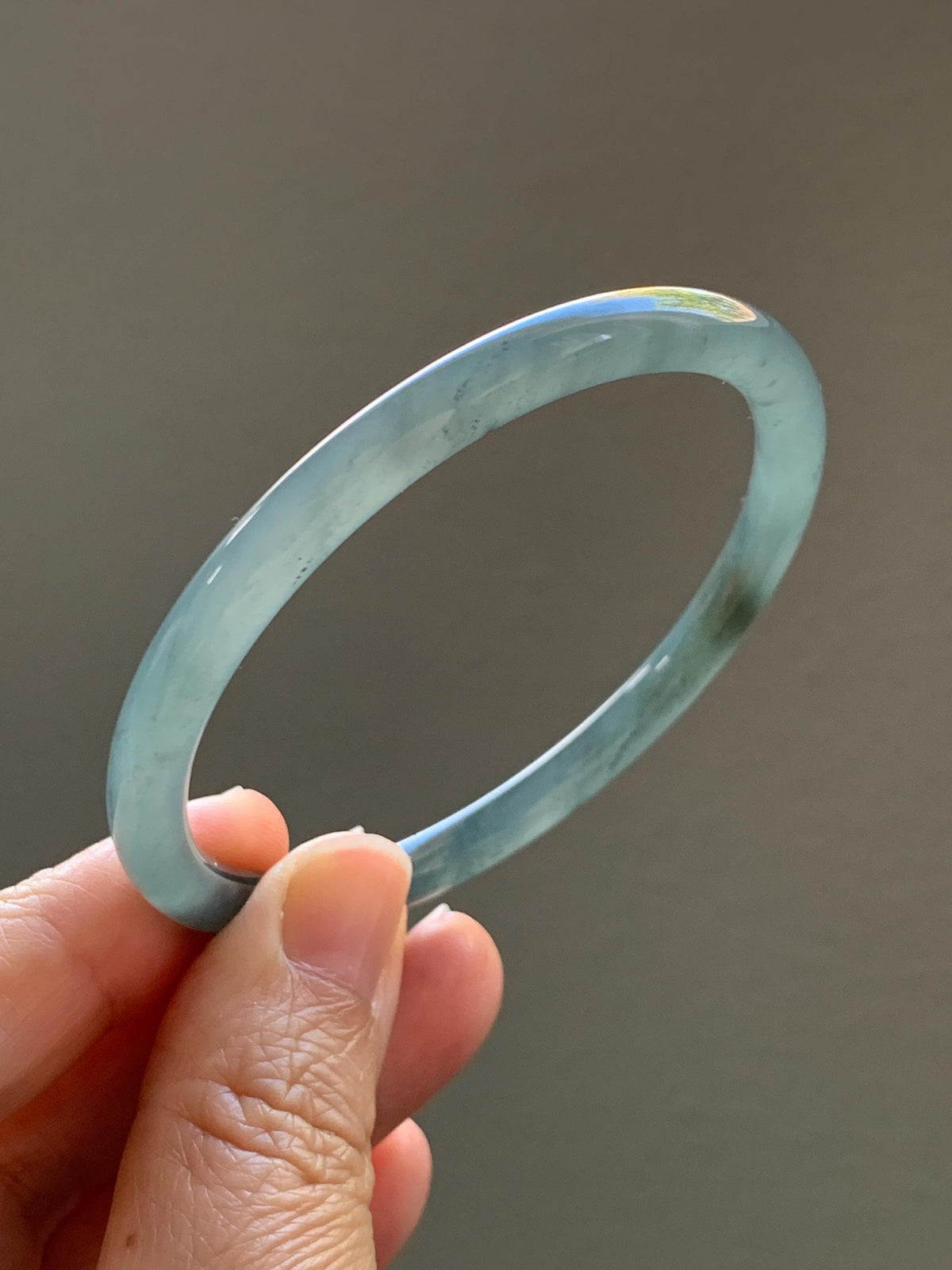 Certified Natural Grade A Guatemalan Icy Translucent Gray Wuji Jade Jadeite Bangle Bracelet 57mm 7.05” 18.43g 天然冰危灰蓝乌鸡翡翠圆条手镯 980