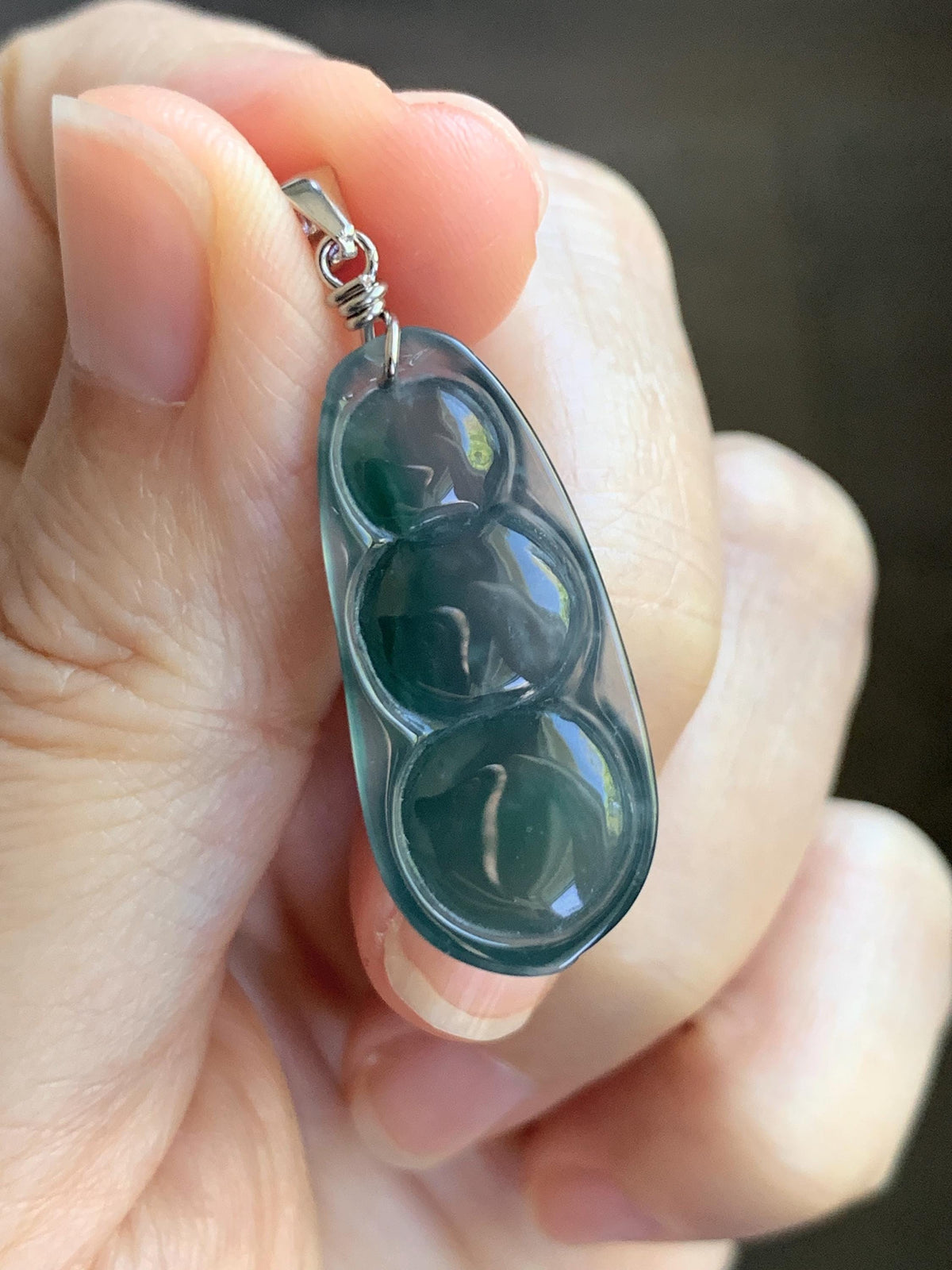 Natural Grade A Guatemalan Icy Translucent Dark Teal Blue Jade Jadeite Carved Peapod Pendant Sterling Silver 4g 天然冰危深蓝翡翠福豆吊坠 WLD90A