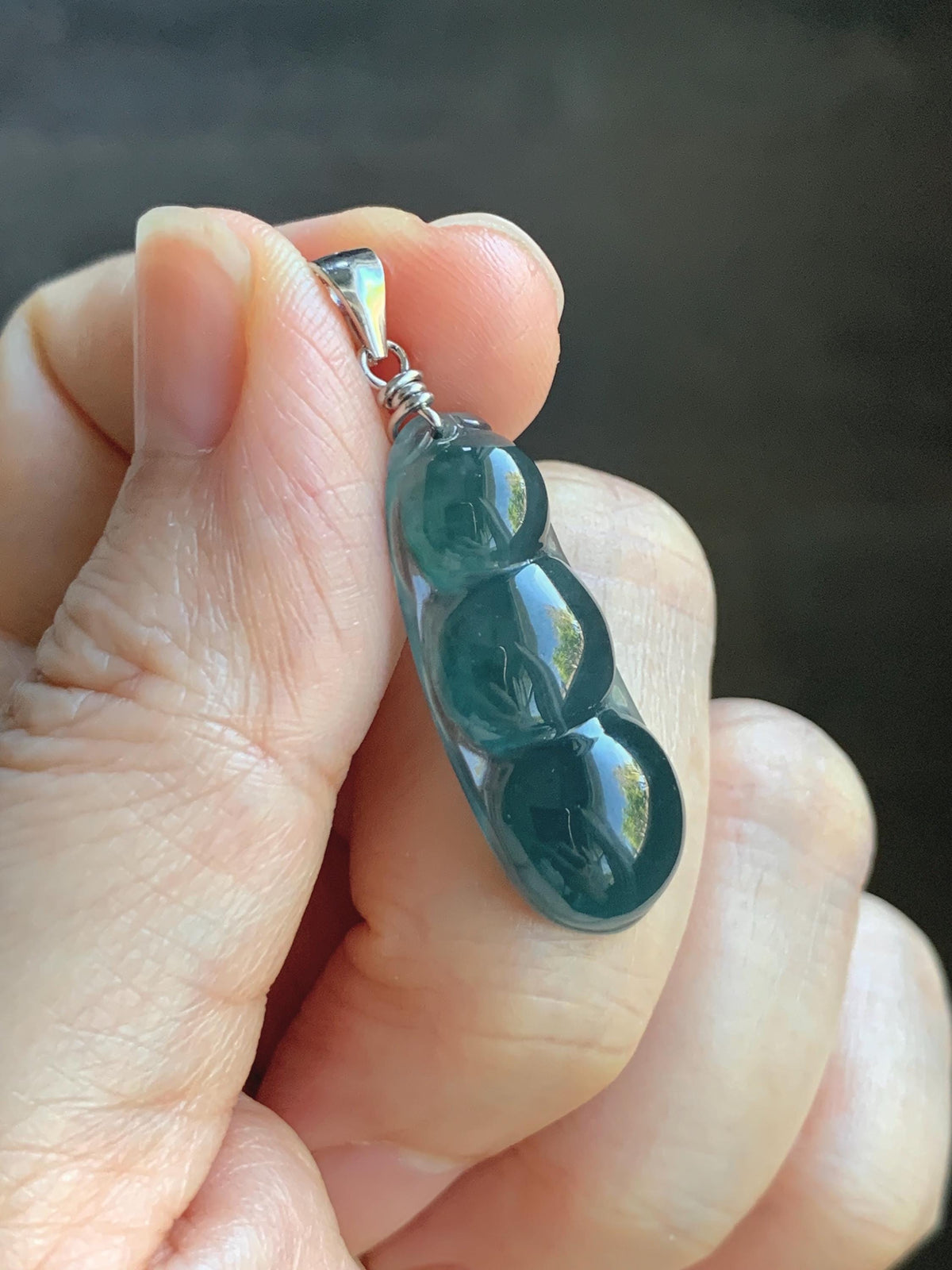Natural Grade A Guatemalan Icy Translucent Dark Teal Blue Jade Jadeite Carved Peapod Pendant Sterling Silver 4g 天然冰危深蓝翡翠福豆吊坠 WLD90F