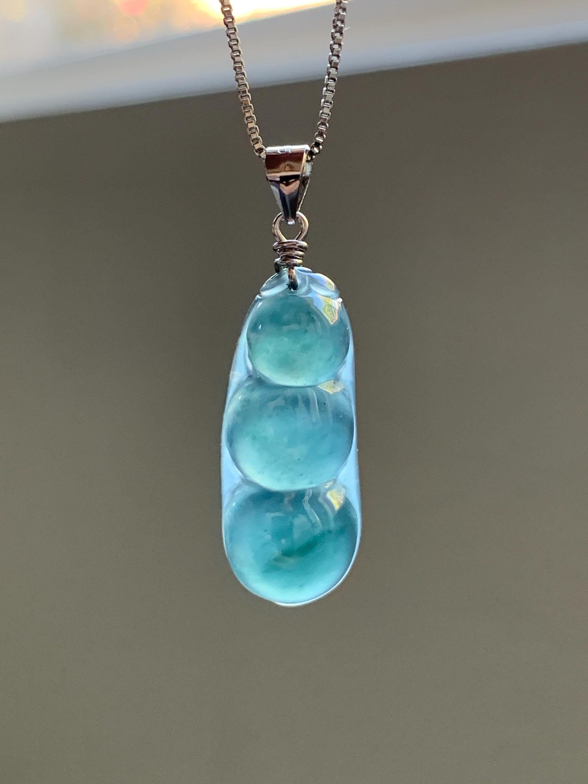 Natural Grade A Guatemalan Icy Translucent Dark Teal Blue Jade Jadeite Carved Peapod Pendant Sterling Silver 4g 天然冰危深蓝翡翠福豆吊坠 WLD90F