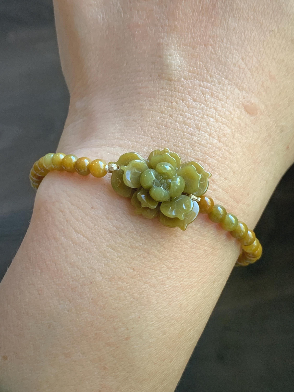 Natural Guatemalan Translucent Rich Yellow Jade Jadeite Lotus Flower Petite Jadeite Beads Beaded Bracelet 6.75” 8g 天然冰危油黄翡翠莲花满黄小圆珠手串 WHH240