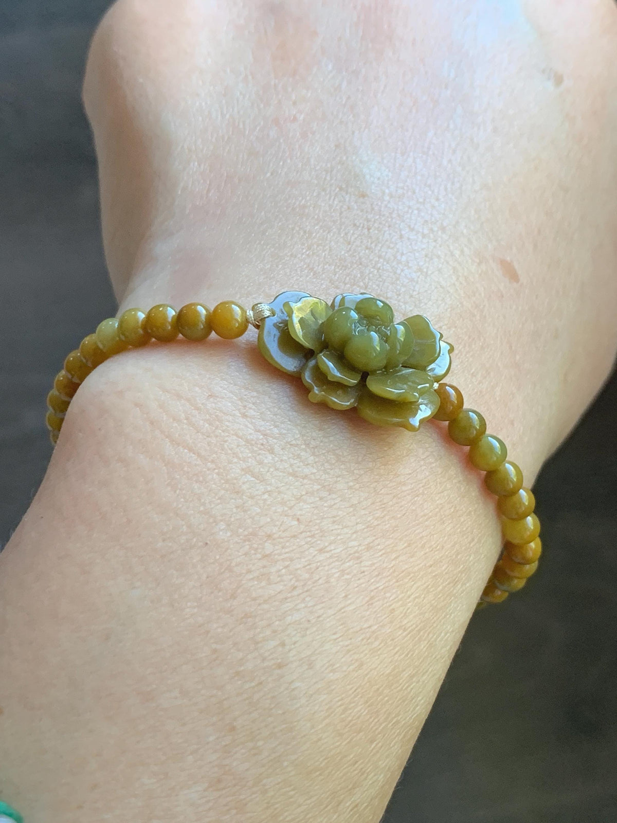 Natural Guatemalan Translucent Rich Yellow Jade Jadeite Lotus Flower Petite Jadeite Beads Beaded Bracelet 6.75” 8g 天然冰危油黄翡翠莲花满黄小圆珠手串 WHH240