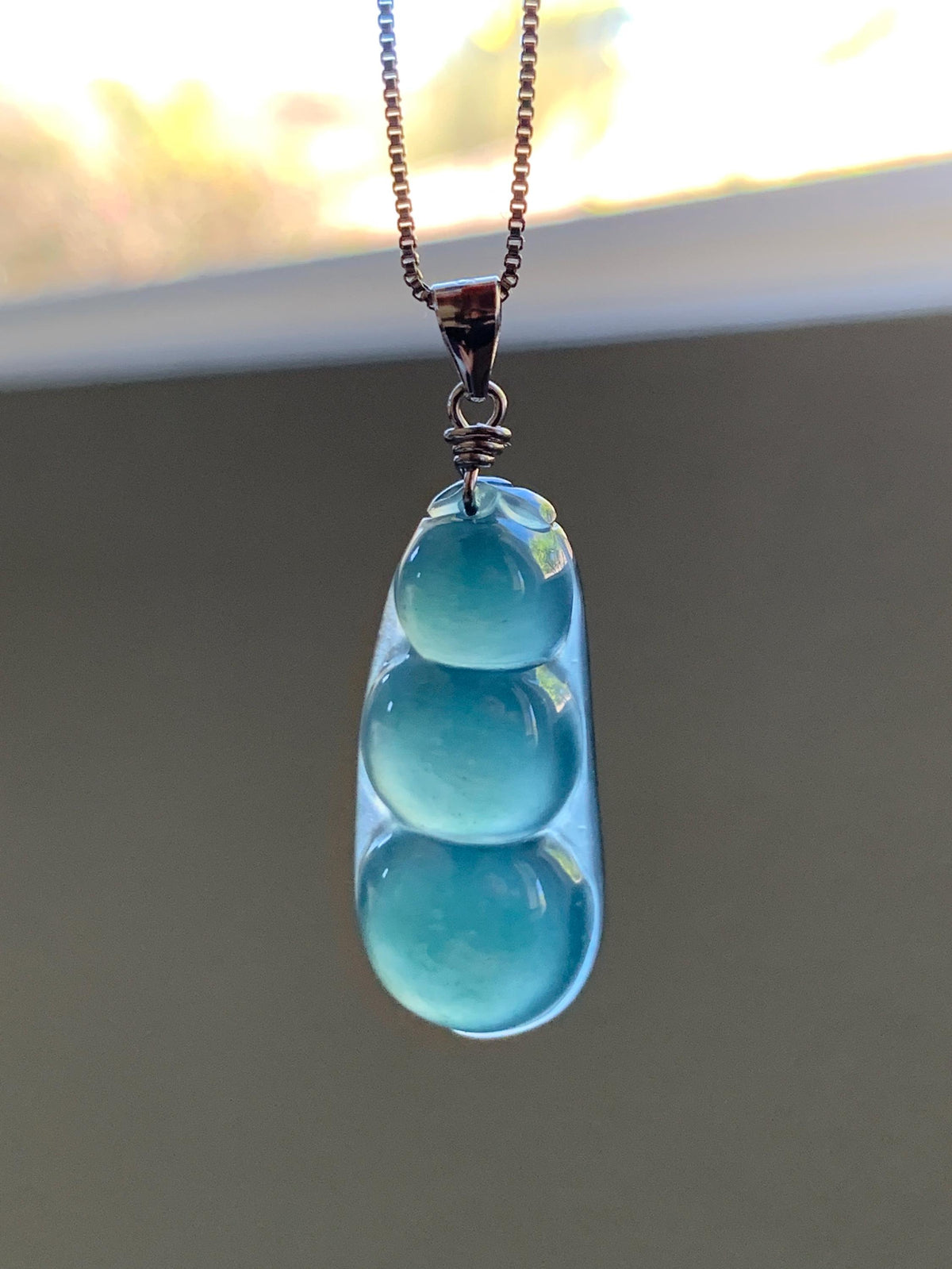 Natural Grade A Guatemalan Icy Translucent Dark Teal Blue Jade Jadeite Carved Peapod Pendant Sterling Silver 4g 天然冰危深蓝翡翠福豆吊坠 WLD90B