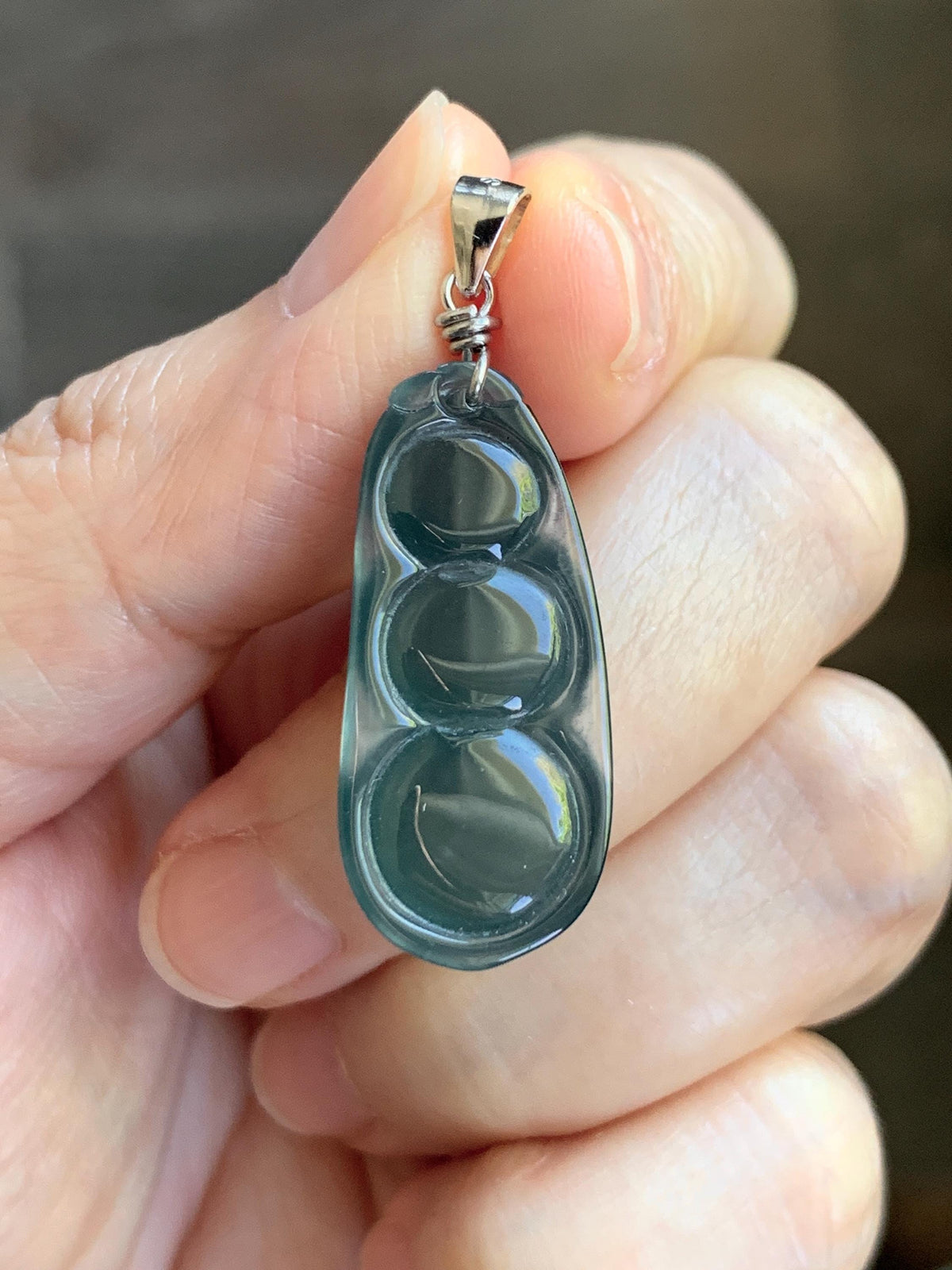 Natural Grade A Guatemalan Icy Translucent Dark Teal Blue Jade Jadeite Carved Peapod Pendant Sterling Silver 4g 天然冰危深蓝翡翠福豆吊坠 WLD90B