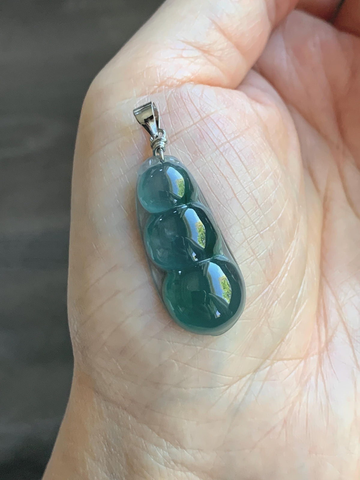 Natural Grade A Guatemalan Icy Translucent Dark Teal Blue Jade Jadeite Carved Peapod Pendant Sterling Silver 4g 天然冰危深蓝翡翠福豆吊坠 WLD90A