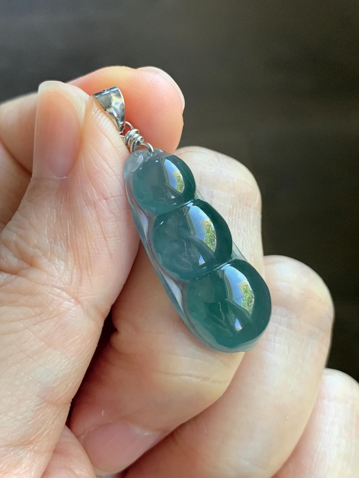 Natural Grade A Guatemalan Icy Translucent Dark Teal Blue Jade Jadeite Carved Peapod Pendant Sterling Silver 4g 天然冰危深蓝翡翠福豆吊坠 WLD90A
