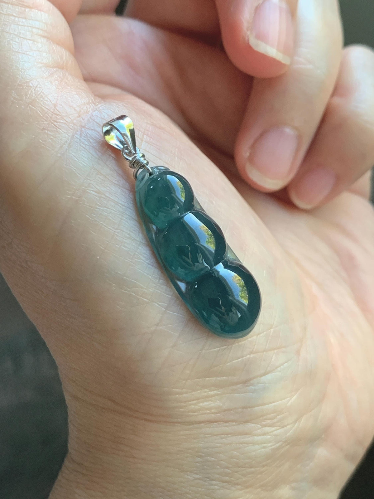 Natural Grade A Guatemalan Icy Translucent Dark Teal Blue Jade Jadeite Carved Peapod Pendant Sterling Silver 4g 天然冰危深蓝翡翠福豆吊坠 WLD90F