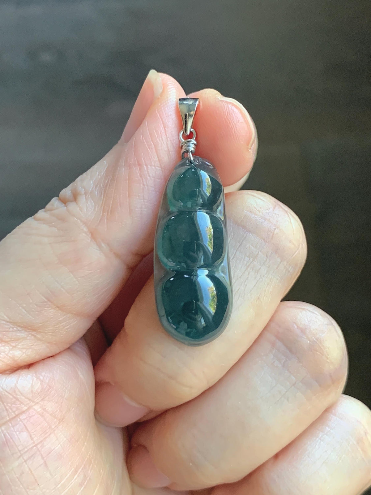 Natural Grade A Guatemalan Icy Translucent Dark Teal Blue Jade Jadeite Carved Peapod Pendant Sterling Silver 4g 天然冰危深蓝翡翠福豆吊坠 WLD90F