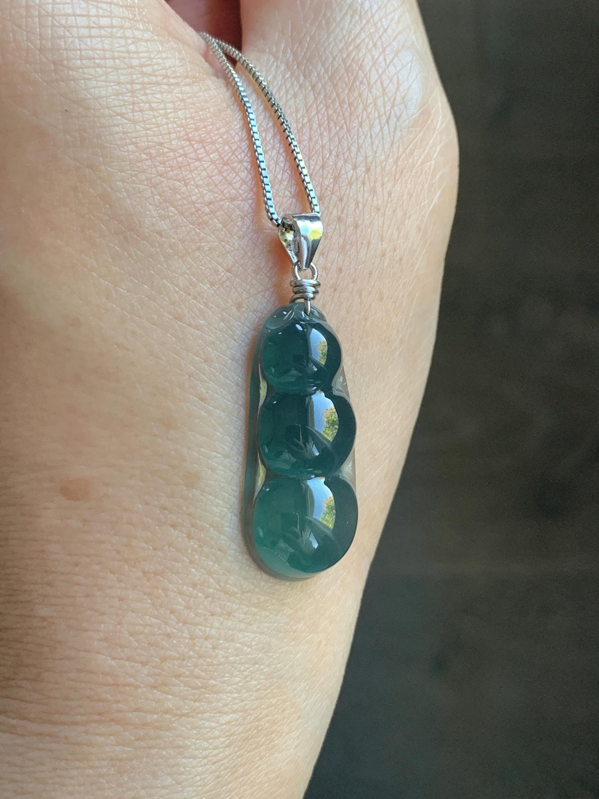 Natural Grade A Guatemalan Icy Translucent Dark Teal Green Jade Jadeite Carved Peapod Pendant Sterling Silver 4g 天然冰危深蓝绿翡翠福豆吊坠 WLD90E