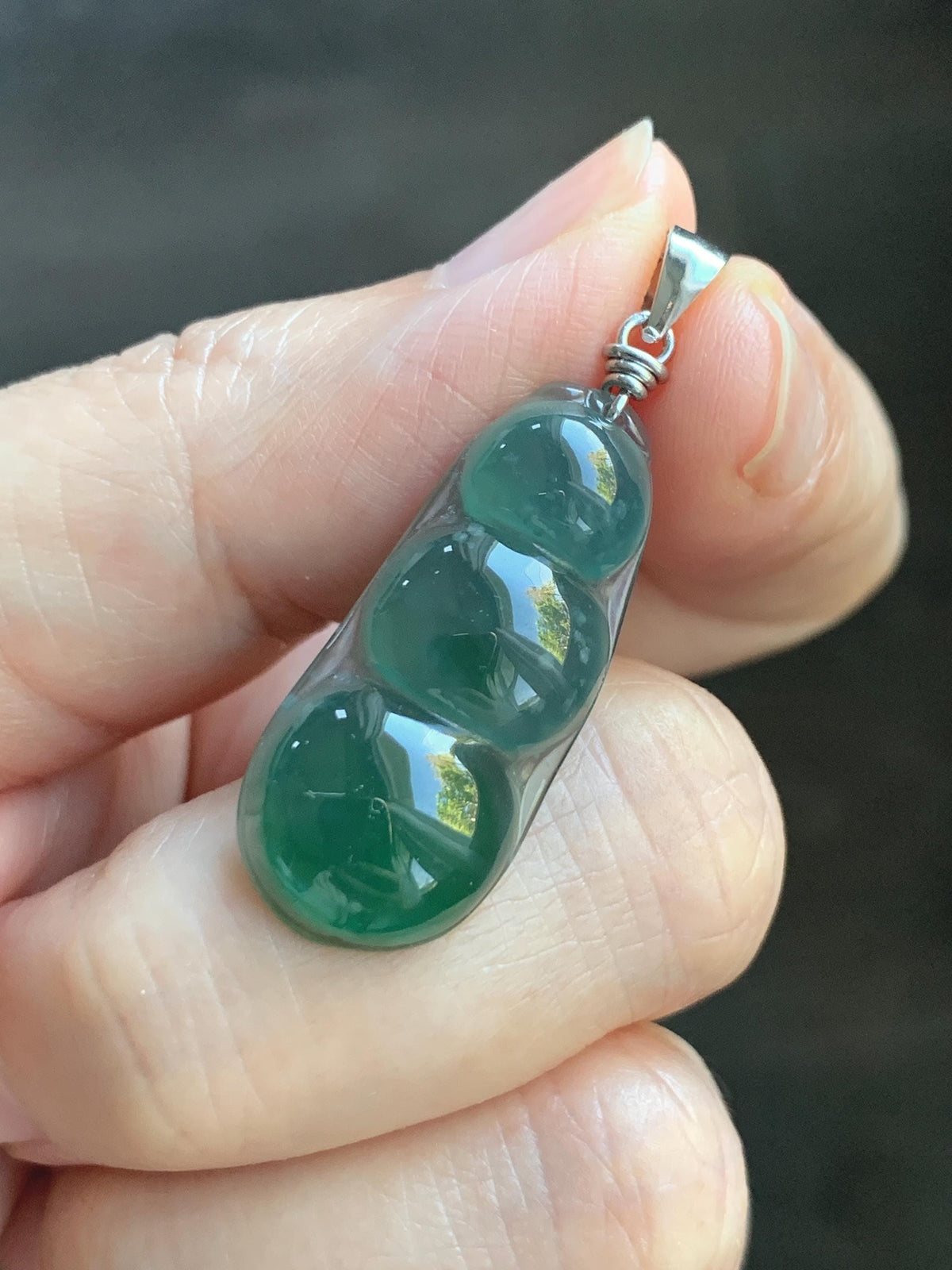 Natural Grade A Guatemalan Icy Translucent Dark Teal Green Jade Jadeite Carved Peapod Pendant Sterling Silver 3g 天然冰危深蓝绿翡翠福豆吊坠 WLD90D