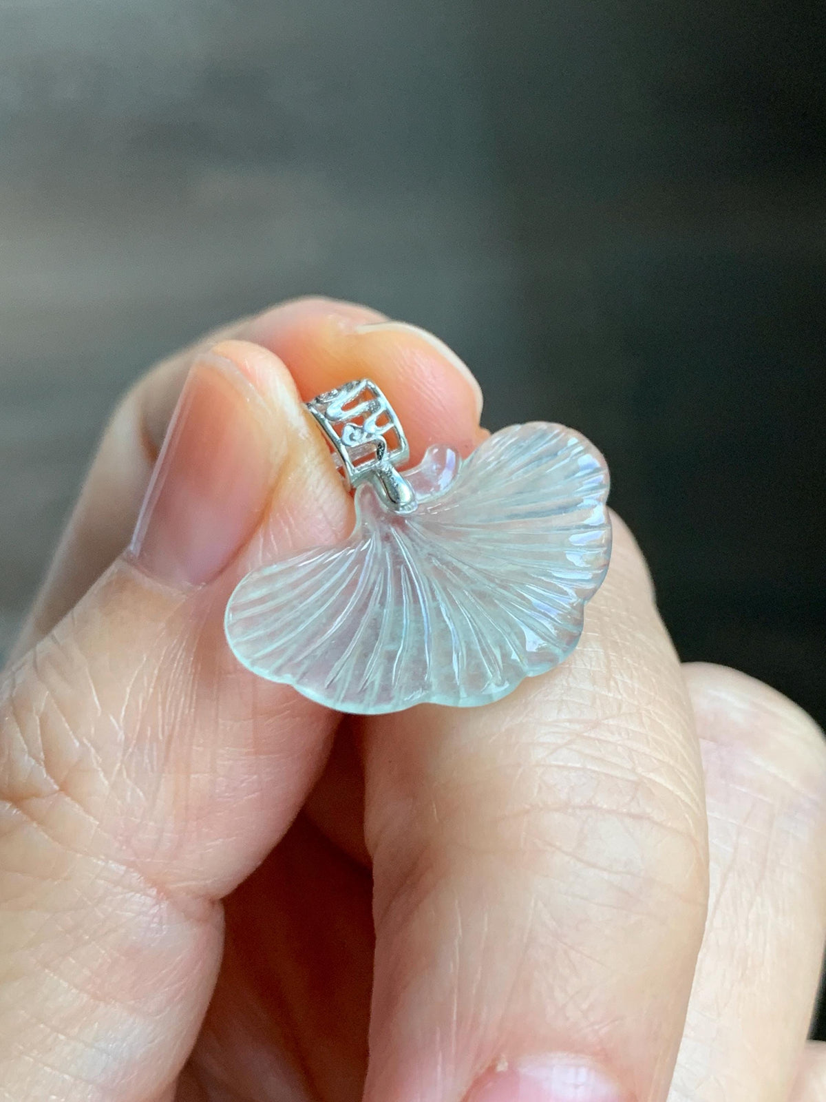 Petite Natural Grade A Icy Highly Translucent Pale Green Jade Jadeite Ginkgo Leaf Pendant Sterling Silver 天然冰晴底翡翠银杏叶迷你吊坠 MYX330C