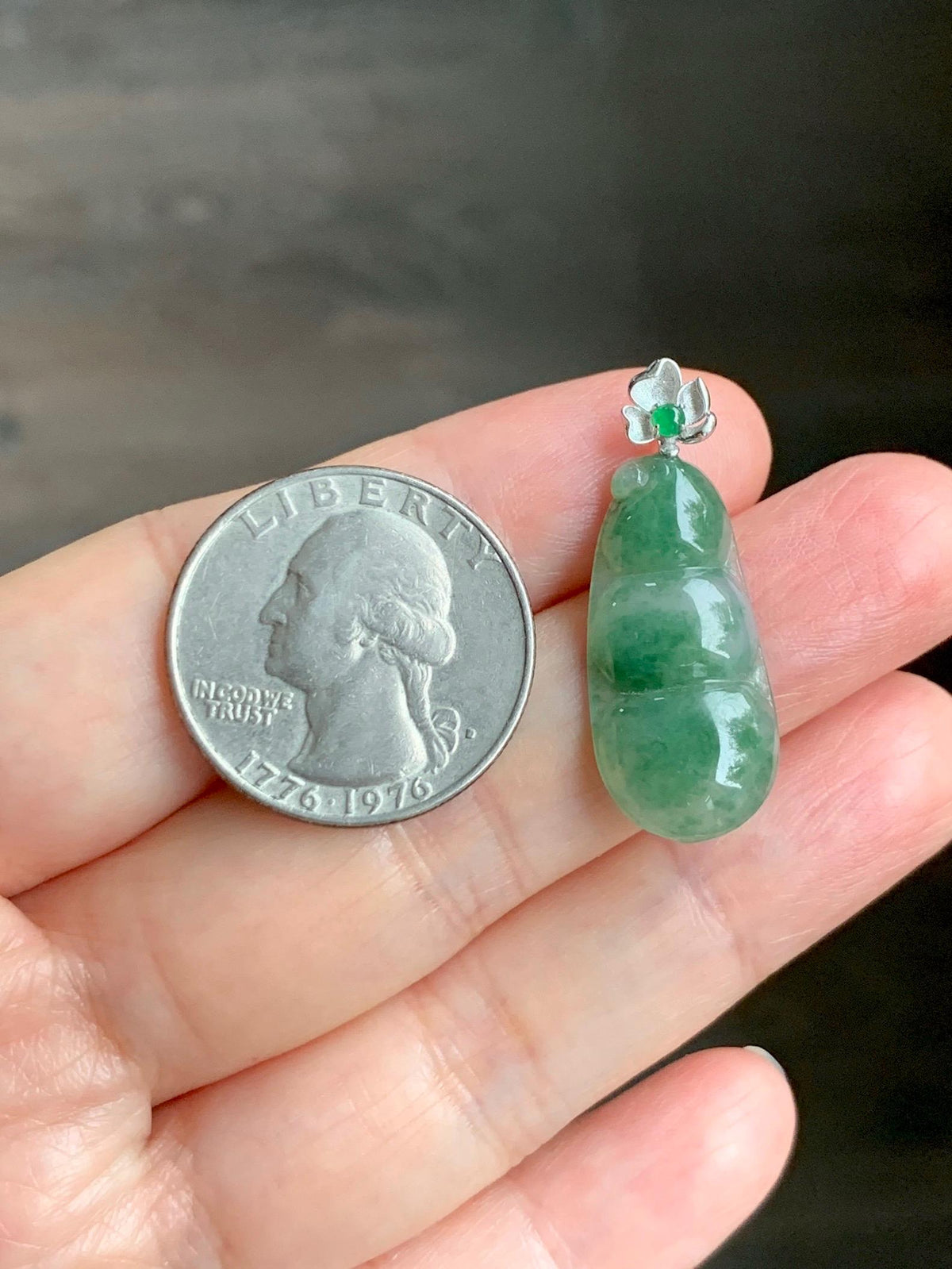 Certified Natural Grade A Icy Translucent Green Marbled Jade Jadeite Lucky Peapod Pendant Sterling Silver 2.33g 天然冰胶飘绿花翡翠福豆吊坠 1237
