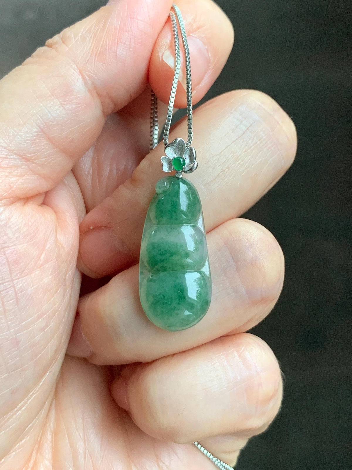 Certified Natural Grade A Icy Translucent Green Marbled Jade Jadeite Lucky Peapod Pendant Sterling Silver 2.33g 天然冰胶飘绿花翡翠福豆吊坠 1237