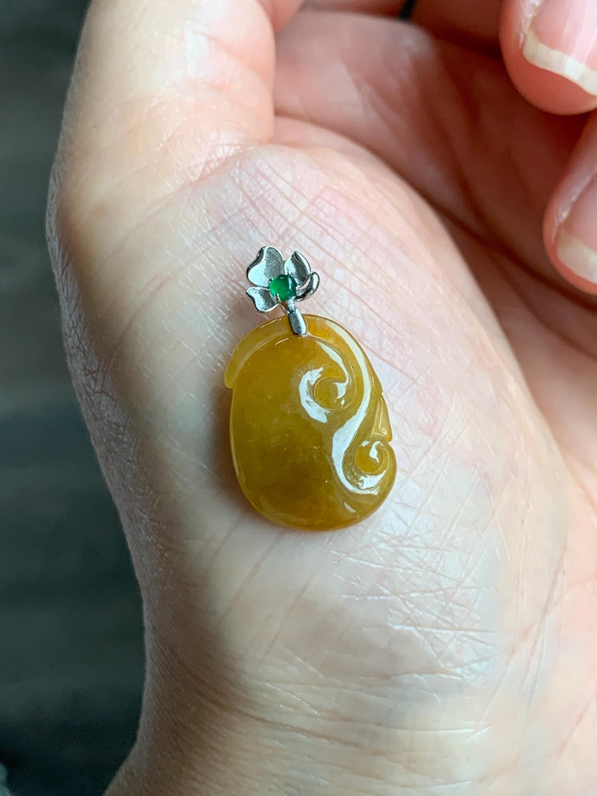Certified Natural Grade A Icy Translucent Rich Dark Yellow Jade Jadeite Ruyi Amulet Petite Pendant Sterling Silver 1.95g 天然冰胶鸡油黄翡翠如意吊坠 1162