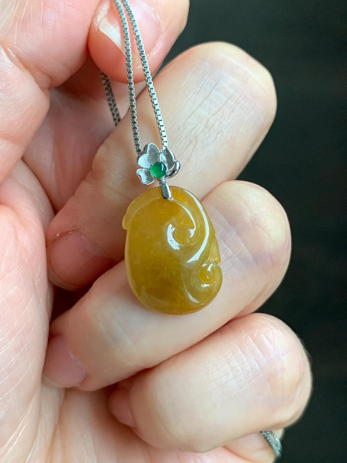 Certified Natural Grade A Icy Translucent Rich Dark Yellow Jade Jadeite Ruyi Amulet Petite Pendant Sterling Silver 1.95g 天然冰胶鸡油黄翡翠如意吊坠 1162