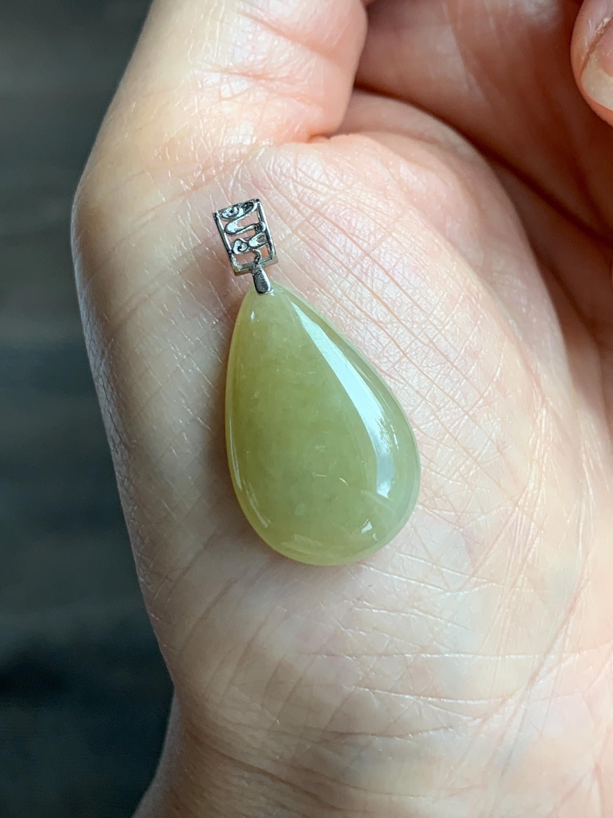 Natural Grade A Icy Translucent Pastel Yellow Jade Jadeite Teardrop Solitaire Pendant Sterling Silver 3g 天然冰淡黄翡翠水滴蛋面吊坠 MDH184A
