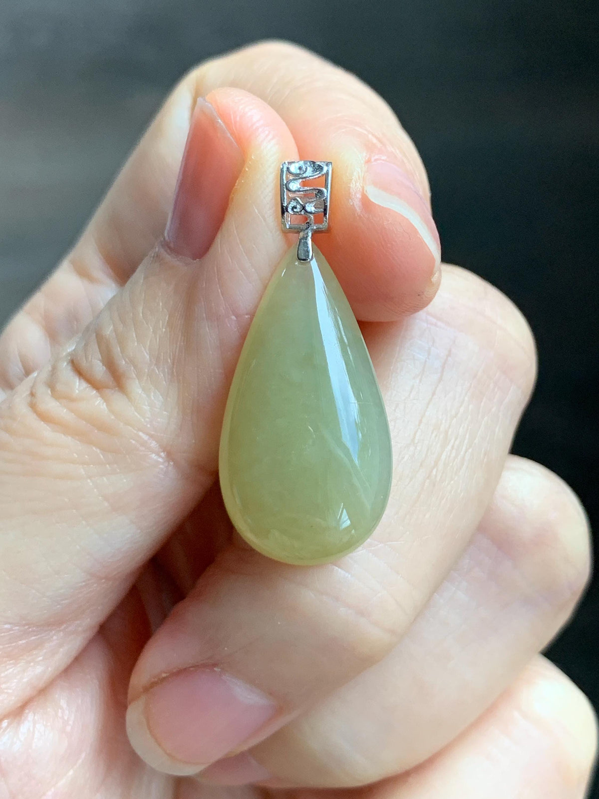 Natural Grade A Icy Translucent Pastel Yellow Jade Jadeite Teardrop Solitaire Pendant Sterling Silver 3g 天然冰淡黄翡翠水滴蛋面吊坠 MDH184B