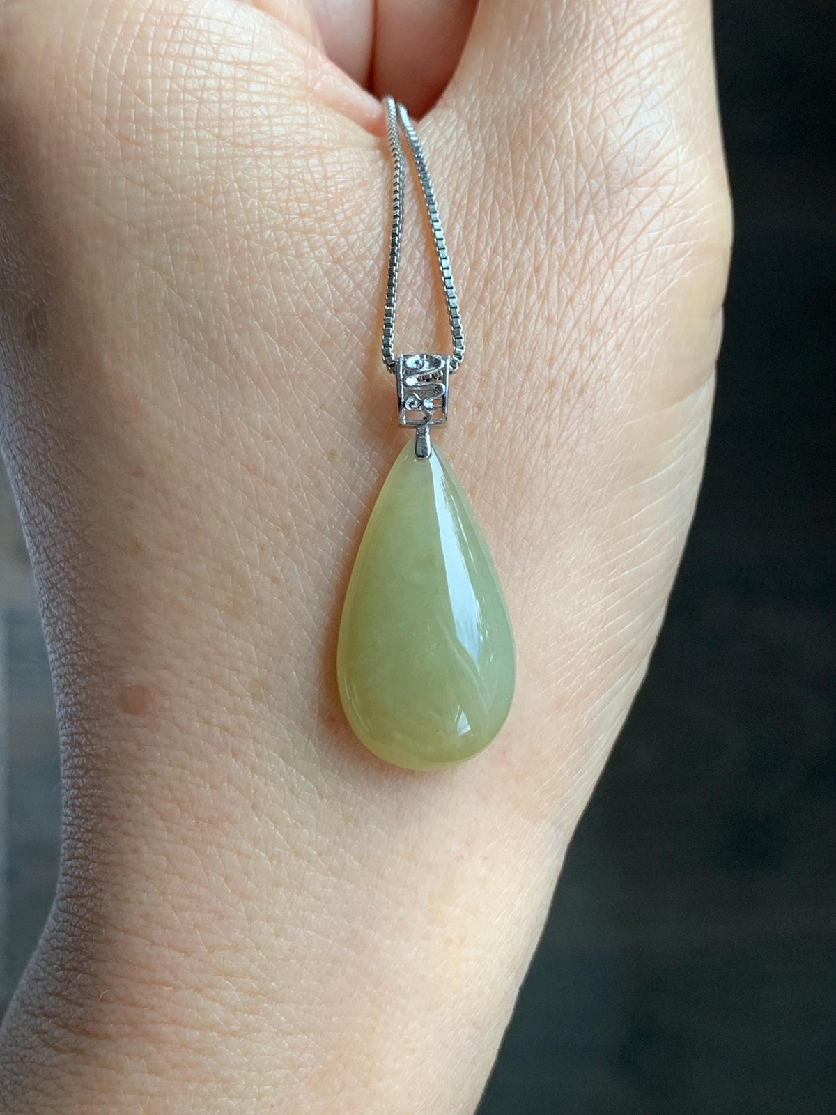 Natural Grade A Icy Translucent Pastel Yellow Jade Jadeite Teardrop Solitaire Pendant Sterling Silver 3g 天然冰淡黄翡翠水滴蛋面吊坠 MDH184B