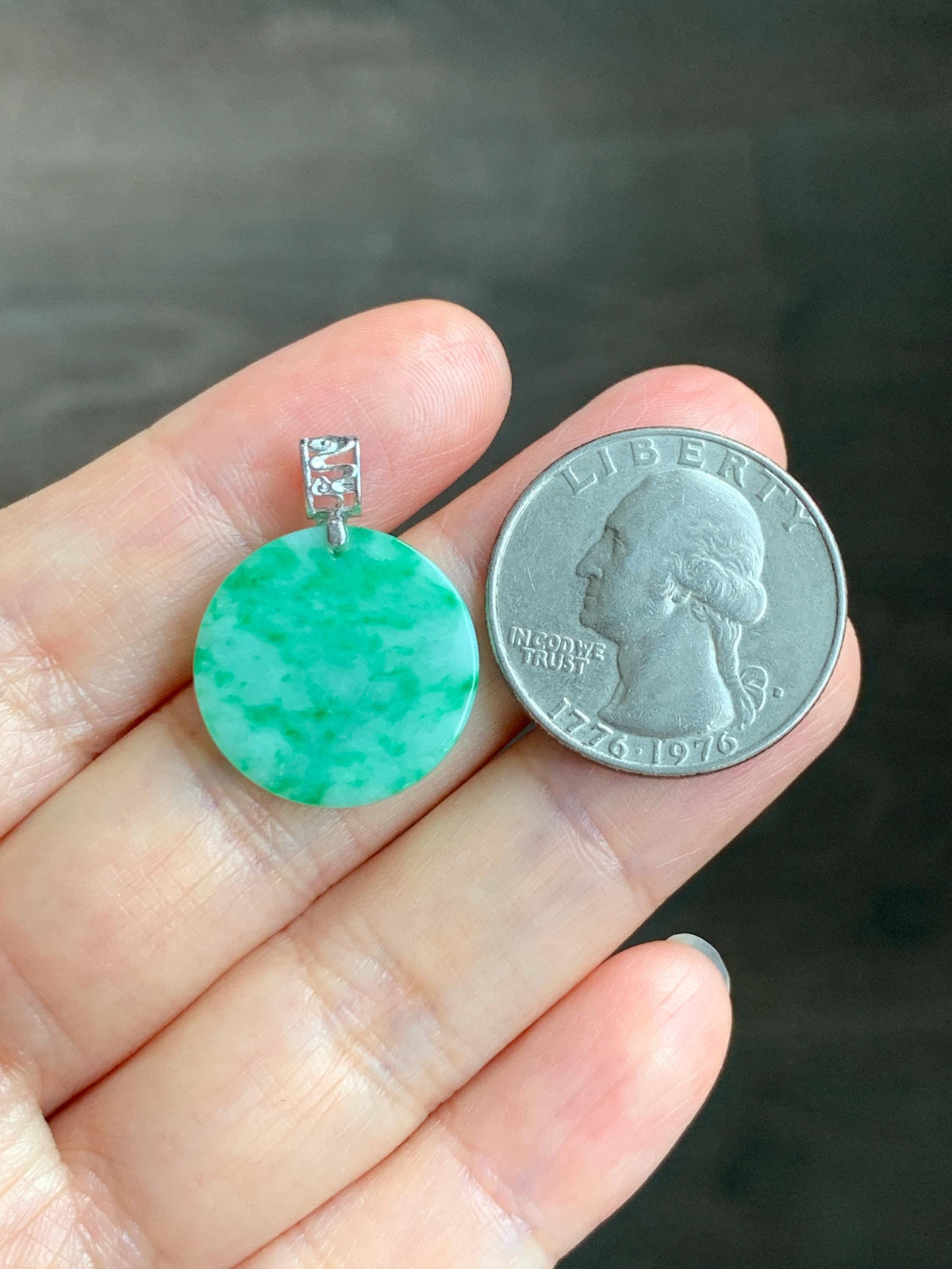 Petite Natural Grade A Icy Translucent Green Marbled Jade Jadeite Round Wu Shi Pai Pendant Sterling Silver 天然冰飘绿花翡翠无事牌镶嵌吊坠 MYL275B