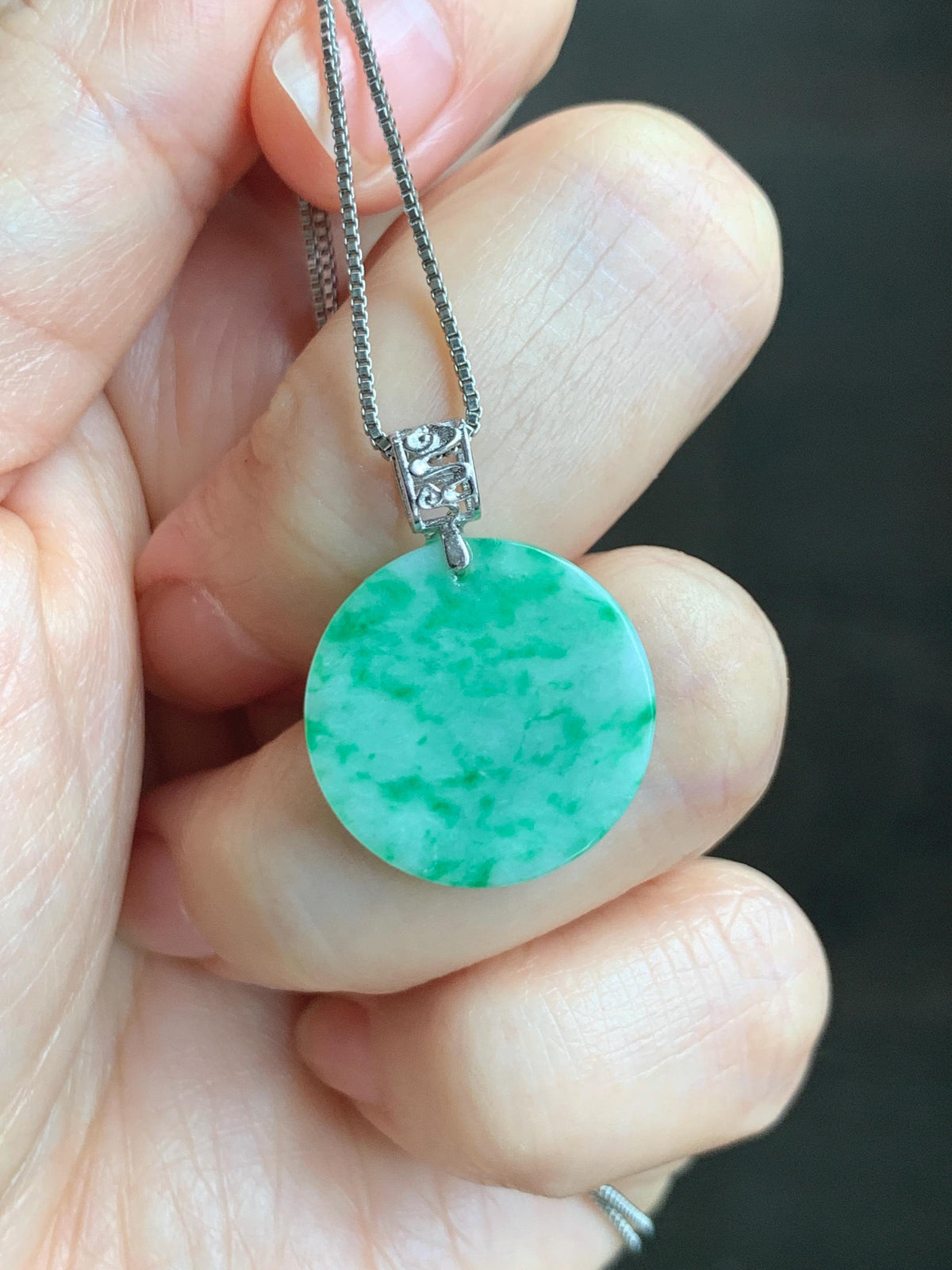 Petite Natural Grade A Icy Translucent Green Marbled Jade Jadeite Round Wu Shi Pai Pendant Sterling Silver 天然冰飘绿花翡翠无事牌镶嵌吊坠 MYL275B
