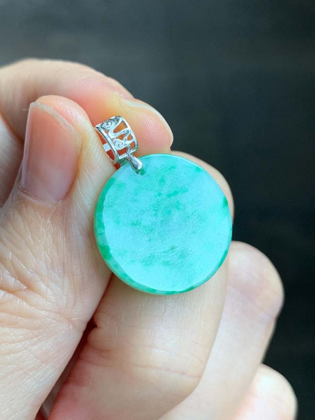 Petite Natural Grade A Icy Translucent Green Marbled Jade Jadeite Round Wu Shi Pai Pendant Sterling Silver 天然冰飘绿花翡翠无事牌镶嵌吊坠 MYL275B