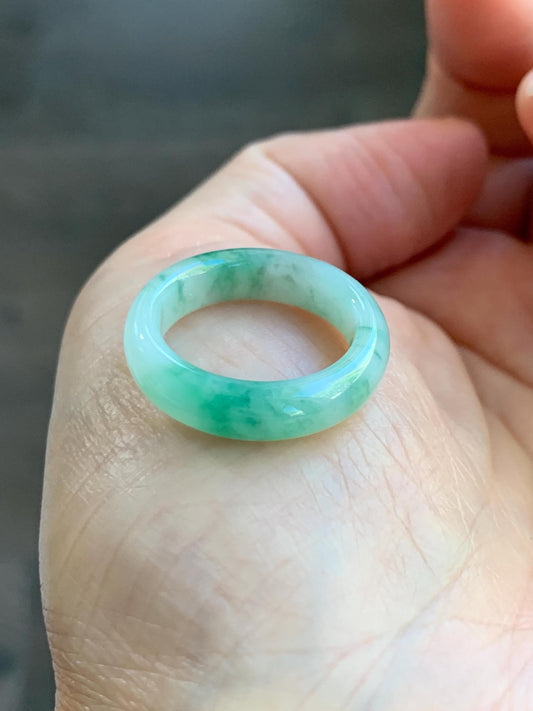 Natural Grade A Icy Translucent Green Marbled Jade Jadeite Band Ring Size 6.75 US 3g 天然白冰飘绿花翡翠戒圈 MBL220E