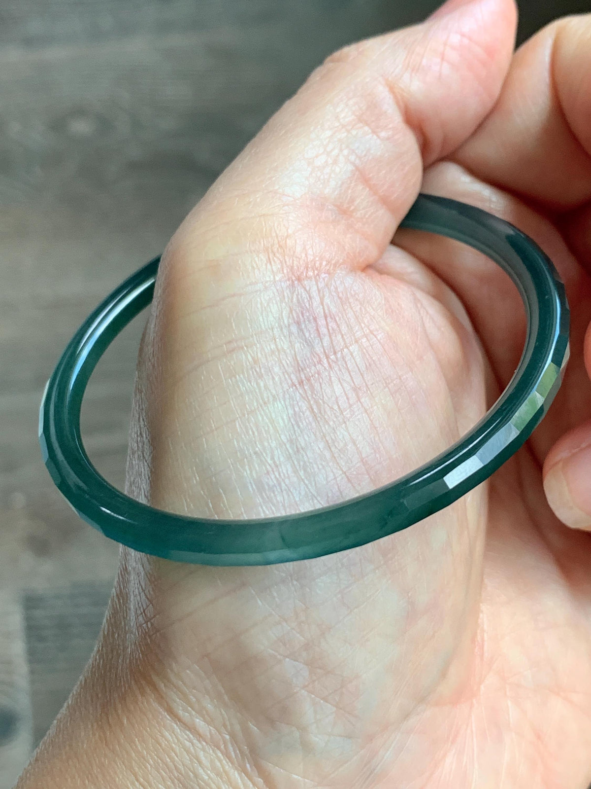 Certified Natural Grade A Guatemalan Icy Highly Translucent Deep Teal Green Faceted Jadeite Slim Bangle 54mm 6.66” 天然冰胶危深蓝绿翡翠细圆条切割面手镯 1200