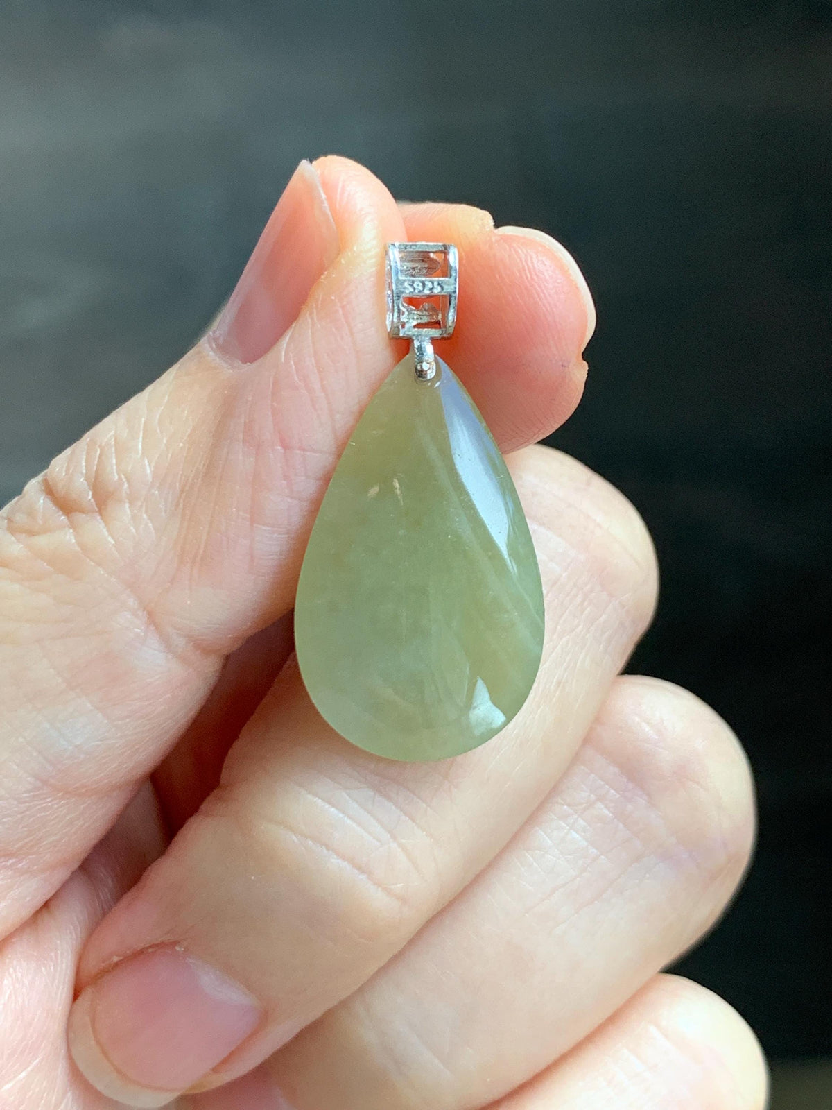 Natural Grade A Icy Translucent Pastel Yellow Jade Jadeite Teardrop Solitaire Pendant Sterling Silver 3g 天然冰淡黄翡翠水滴蛋面吊坠 MDH184A