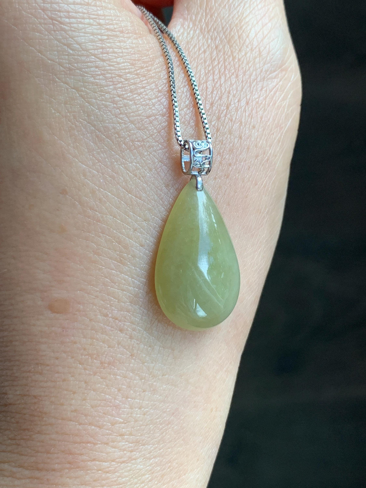 Natural Grade A Icy Translucent Pastel Yellow Jade Jadeite Teardrop Solitaire Pendant Sterling Silver 3g 天然冰淡黄翡翠水滴蛋面吊坠 MDH184A