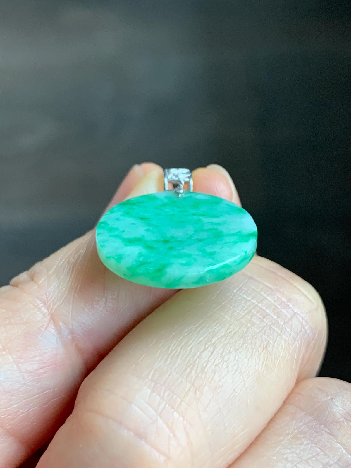 Petite Natural Grade A Icy Translucent Green Marbled Jade Jadeite Round Wu Shi Pai Pendant Sterling Silver 天然冰飘绿花翡翠无事牌镶嵌吊坠 MYL275B