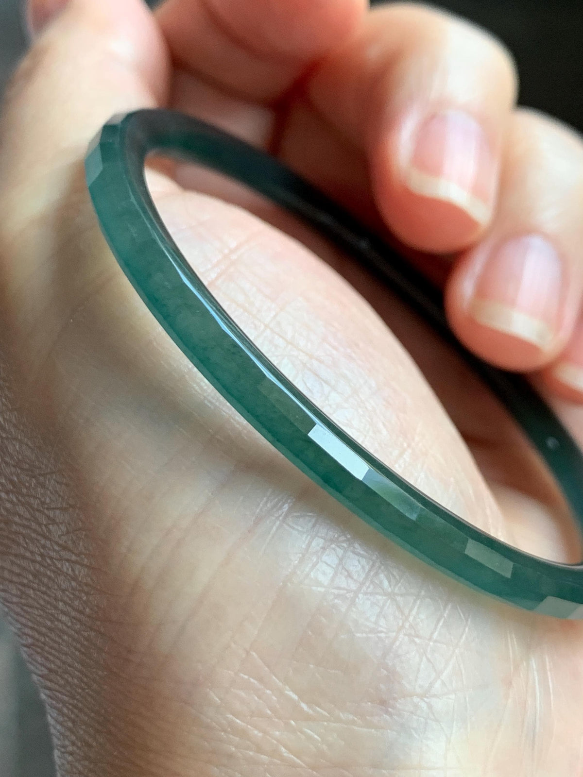 Certified Natural Grade A Guatemalan Icy Highly Translucent Deep Teal Green Faceted Jadeite Slim Bangle 54mm 6.66” 天然冰胶危深蓝绿翡翠细圆条切割面手镯 1200
