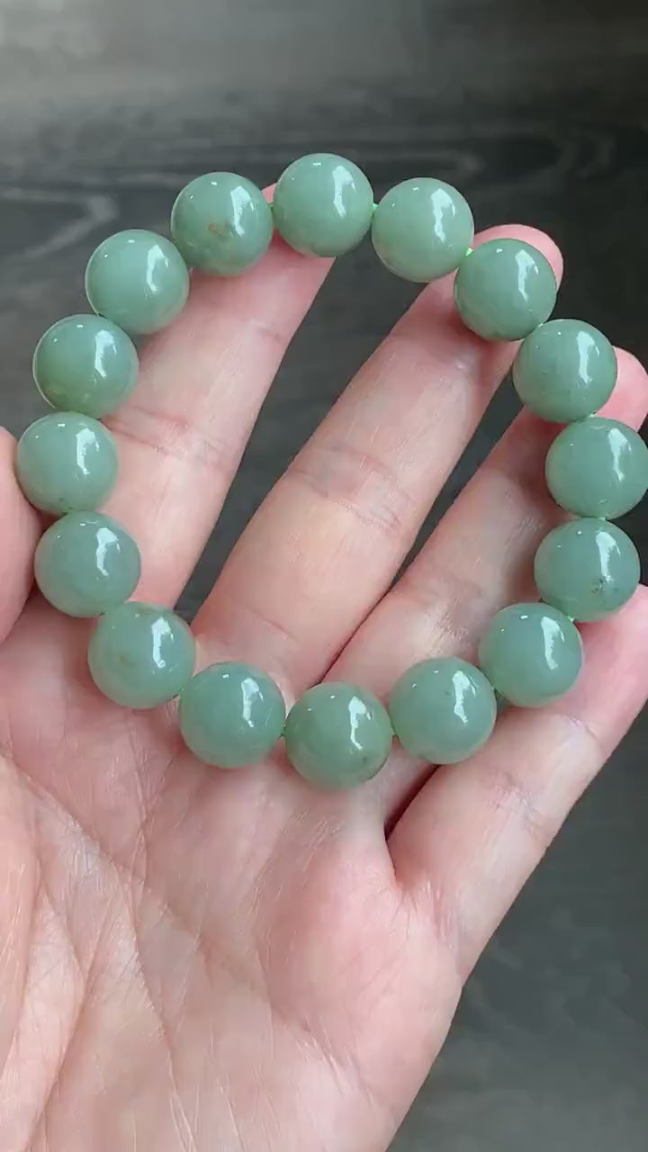 Large Natural Burmese Icy Translucent Dusty Sage Green Jadeite w/ Yellow Marbling Beaded Bracelet Stretchy 12.8mm 7.5” 58g 天然缅甸冰豆绿撒金翡翠大卡手串