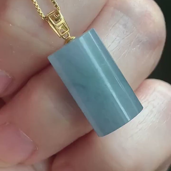 Natural Guatemalan Icy Translucent Gelatinous Purplish Blue Jadeite Cylinder Pendant 18K Yellow Gold Bail 天然冰危蓝紫翡翠圆柱镶嵌吊坠