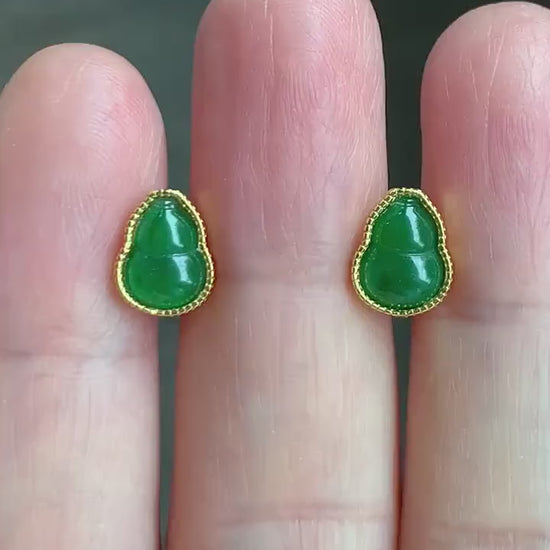 Natural Guatemalan Icy Translucent Green Jadeite Gourd Hulu Stud Earrings S925 Sterling Silver Yellow Gold Overlay 天然冰危绿翡翠葫芦银镶耳钉 A