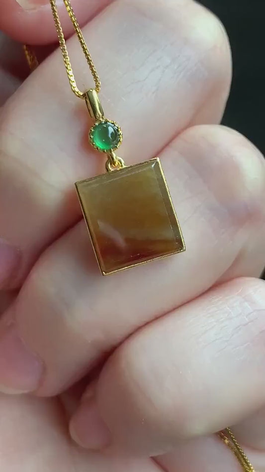 Certified Natural Burmese Icy Translucent Honey Yellow Jadeite Square Shaped Wu Shi Pai Pendant 18K Yellow Gold 天然缅甸起冰油黄翡翠无事牌镶嵌吊坠 3293