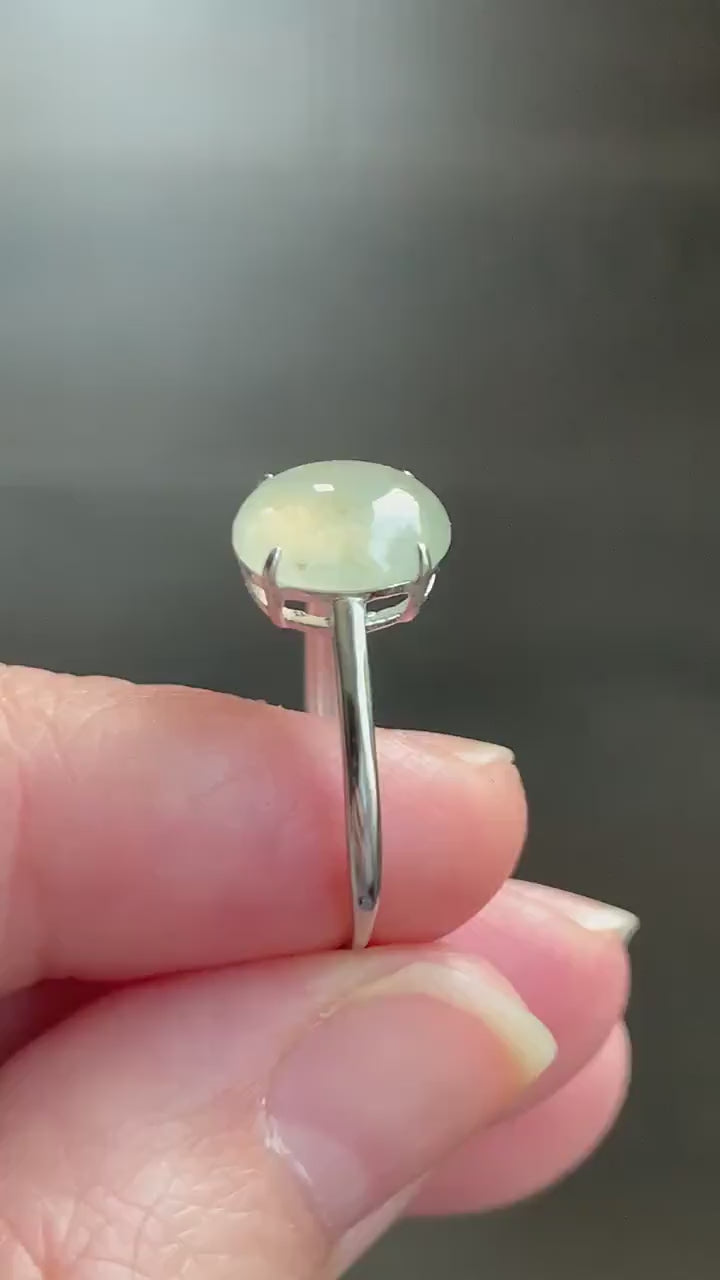 Natural Burmese Icy Translucent Light Yellow Jadeite Large Oval Cabochon Ring Sterling Silver Size 7 Adjustable 天然缅甸冰胶冰糖雪梨黄翡翠蛋面银镶戒指 DBH70
