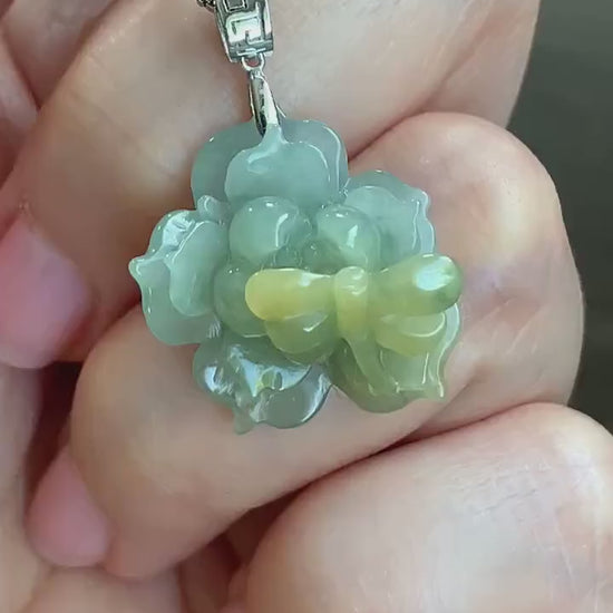 Natural Guatemalan Icy Translucent Light Blue Yellow Marbled Jadeite Lotus Flower Dragonfly Pendant 18K White Gold 天然冰危淡蓝加黄翡翠莲花镶嵌吊坠 TTH726Q