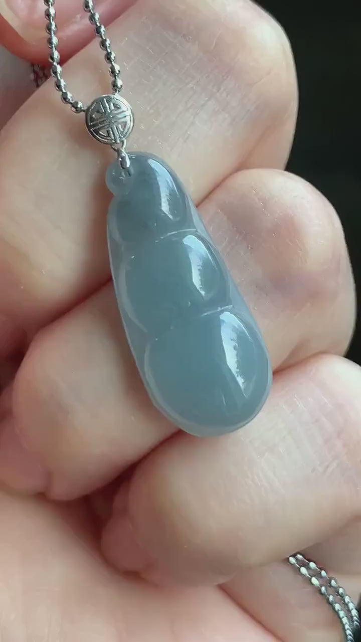 Natural Guatemalan Icy Translucent Light Dusty Blue Jadeite Peapod Pendant 18K White Gold 天然冰危蓝翡翠福豆吊坠 BTH113 B