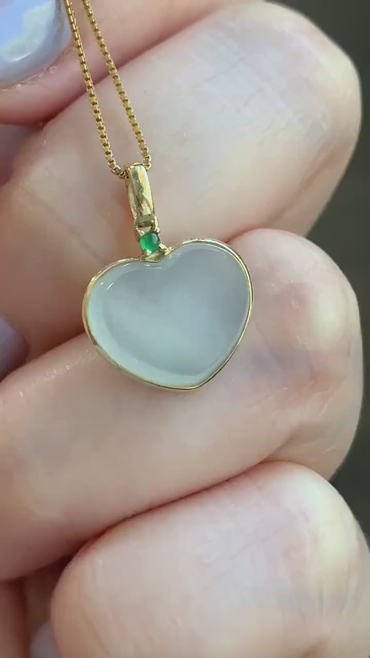 Certified Natural Burmese grade A Icy Translucent Light Green Jadeite Faceted Heart Pendant 18K Yellow Gold 2g 天然缅甸冰晴底翡翠爱心镶嵌吊坠 3026
