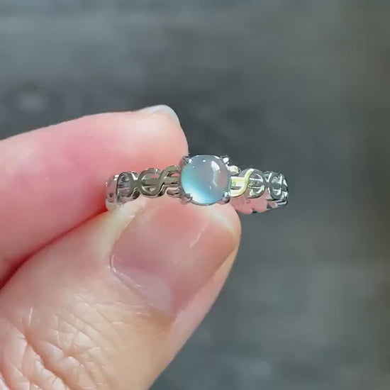 Natural Guatemalan Icy Translucent Gelatinous Light Blue Jadeite Solitaire Open Band Ring Sterling Silver size 6.5 Adjustable 天然冰危淡蓝翡翠开口银镶戒指