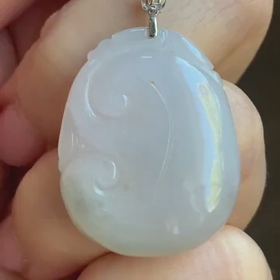 Natural Burmese Icy Translucent Light Lilac Light Green Marbled Jadeite Carved Ruyi Pendant 18K White Gold 8g 天然缅甸细糯冰淡春彩翡翠如意镶嵌吊坠