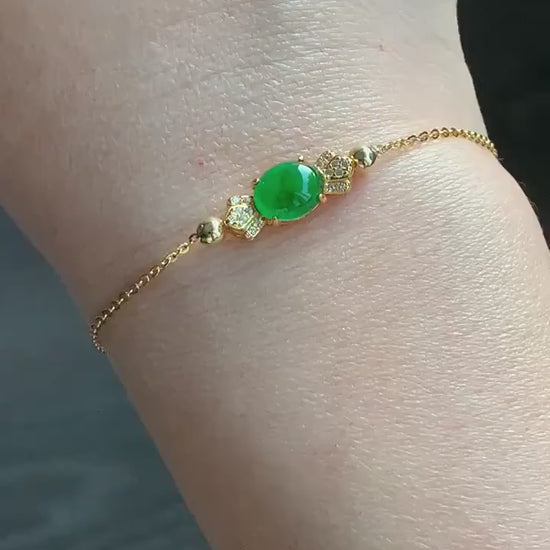 Natural Guatemalan Icy Highly Translucent Vibrant Green Oval Jadeite Candy Charm Chain Bracelet Sterling Silver YG Finish 天然冰危绿翡翠糖果潘多拉针式银手链