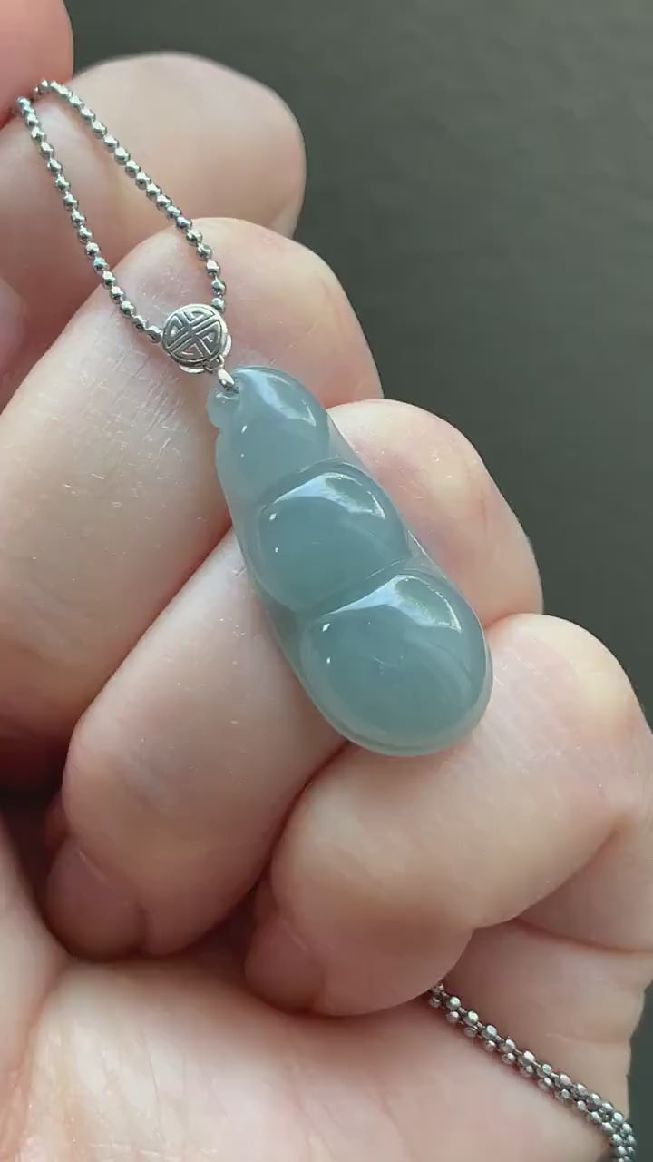 Natural Guatemalan Icy Translucent Light Dusty Blue Jadeite Peapod Pendant 18K White Gold 天然冰危蓝翡翠福豆吊坠 BTH113 A
