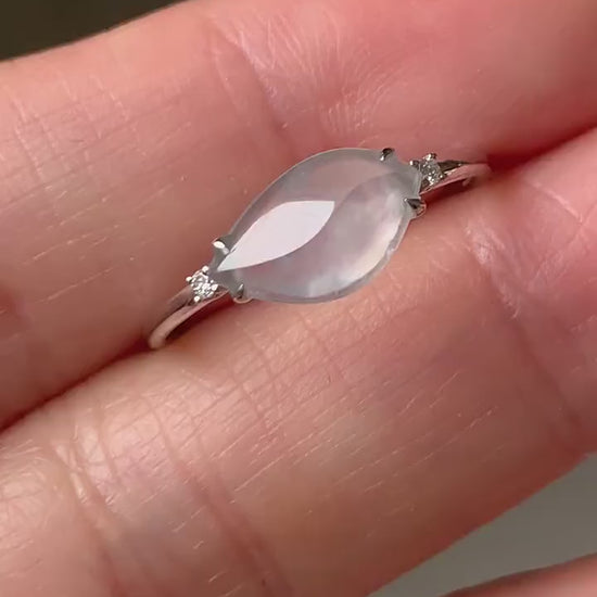 Certified 18K White Gold Burmese MuNa Premium Icy White Jadeite in Horse Eye Cut Ring with Diamonds Sz 7 天然缅甸木纳雪花棉翡翠马眼镶嵌戒指